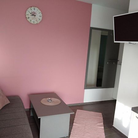 Apartmani Verica 卡尔卢巴格 外观 照片