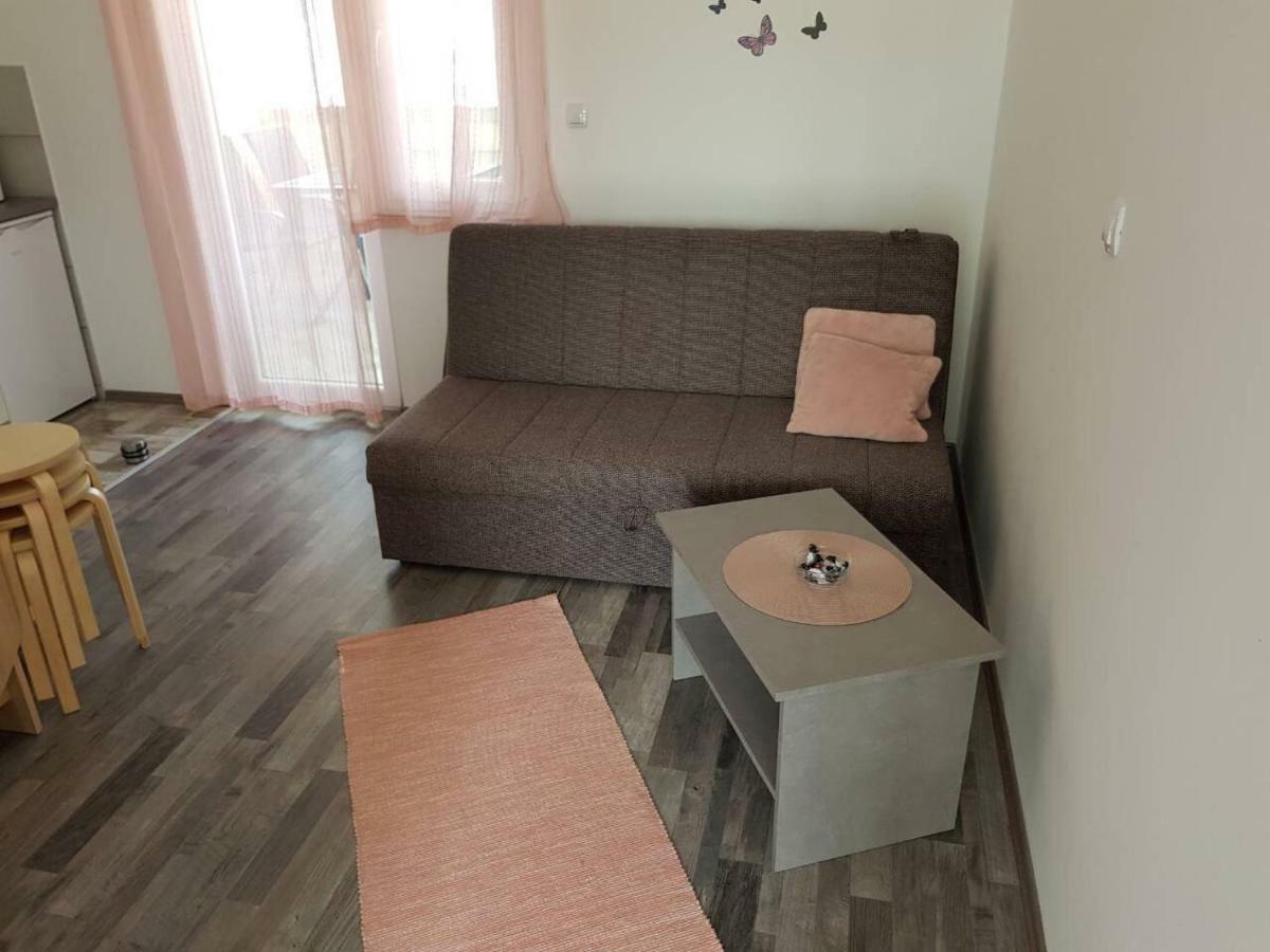 Apartmani Verica 卡尔卢巴格 外观 照片