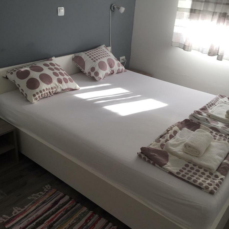 Apartmani Verica 卡尔卢巴格 外观 照片